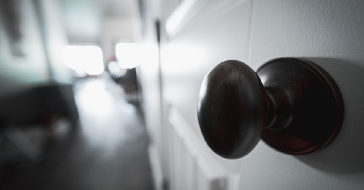 Door Knob Lock Replacement — Indian Head Park Locksmith