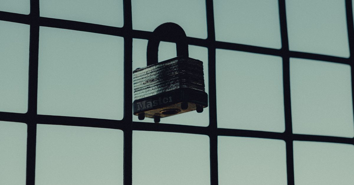 door security hardware — Indian Head Park Locksmith