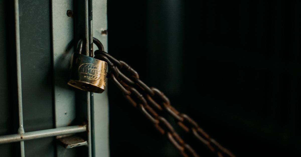 door security hardware — Indian Head Park Locksmith