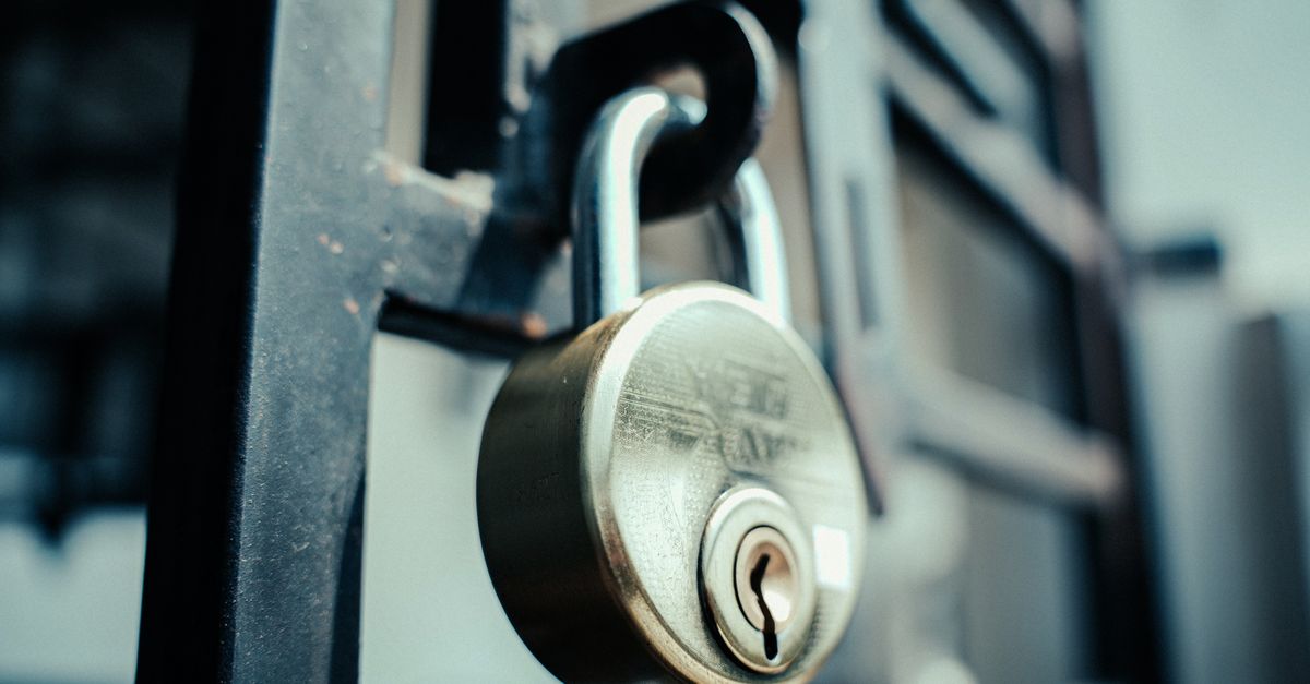 Why Indian Head Park Homeowners Rekey Instead of Replace — Indian Head Park Locksmith